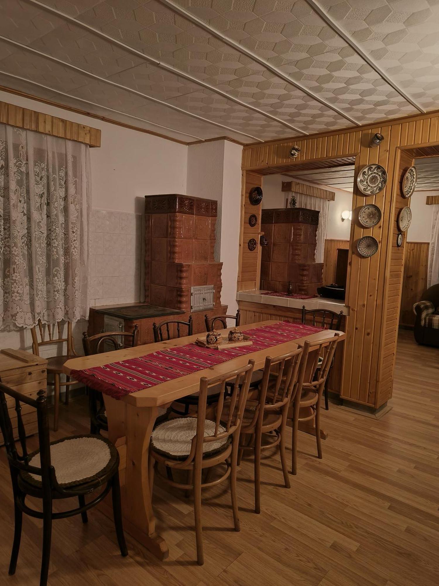 Casa Dintre Meri Poiana Mărului Exterior foto