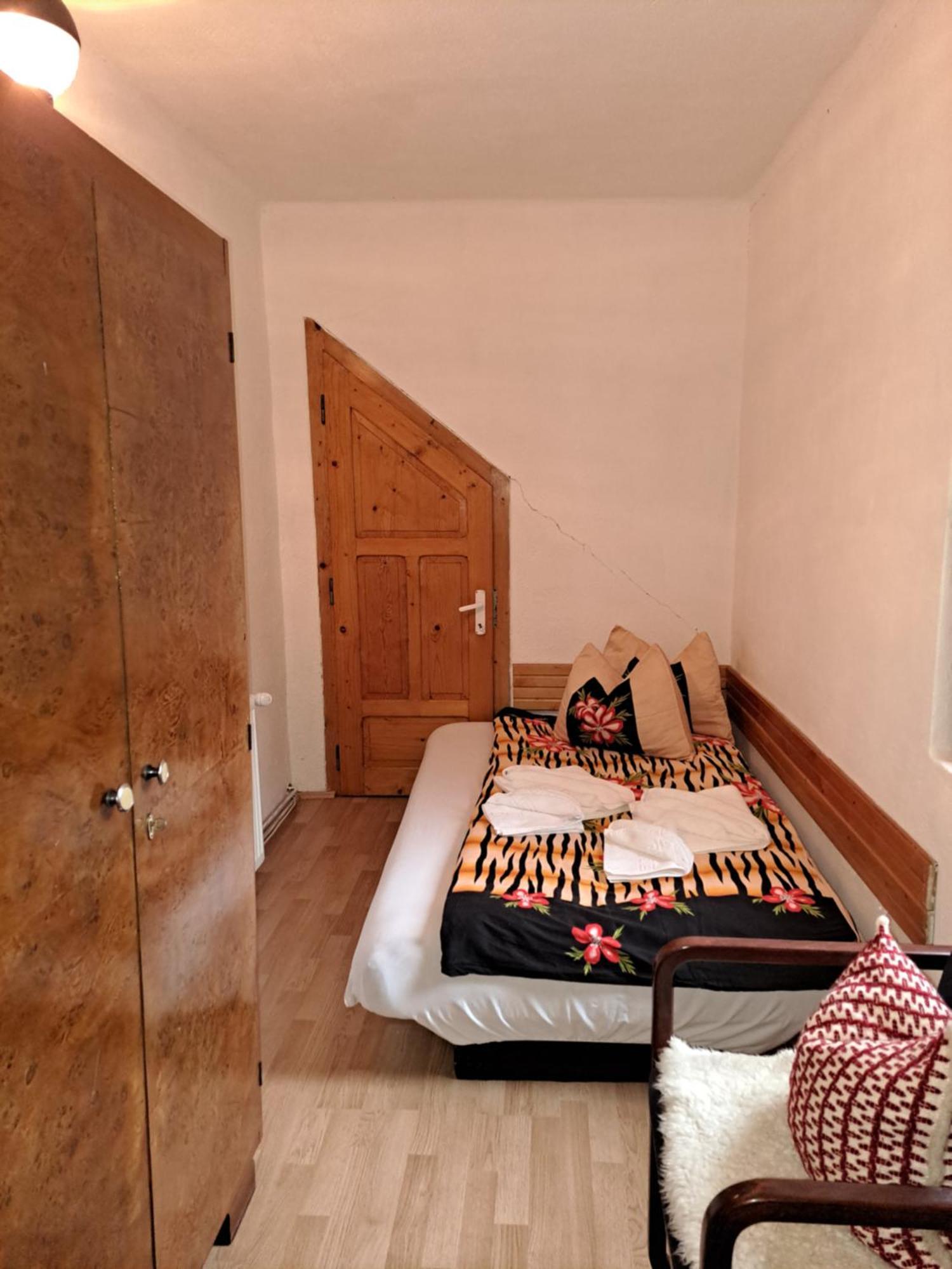 Casa Dintre Meri Poiana Mărului Exterior foto